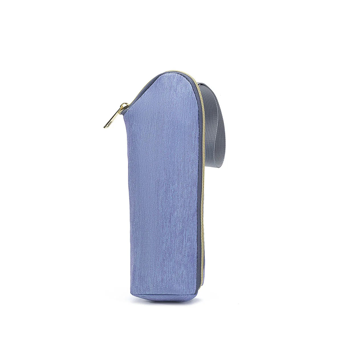 pochette biberon isotherme bebe bleu clair sur fond blanc