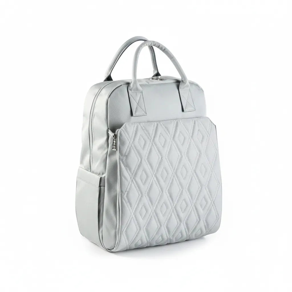 Sac à dos à langer zippé gris avec matelas intégré et motif losanges – Mon Sac à Langer