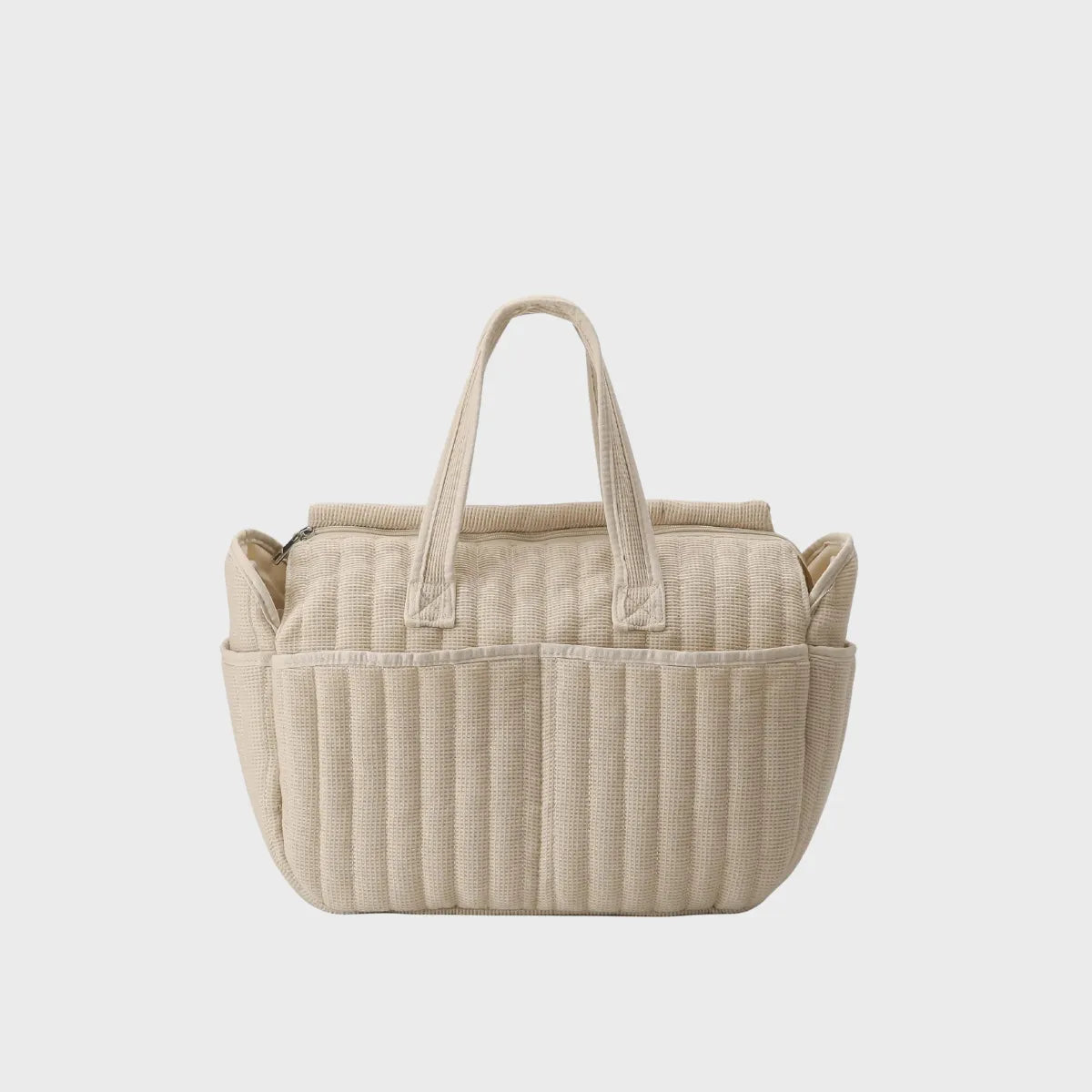 Sac à langer beige maternité - Solide & Imperméable sur fond blanc