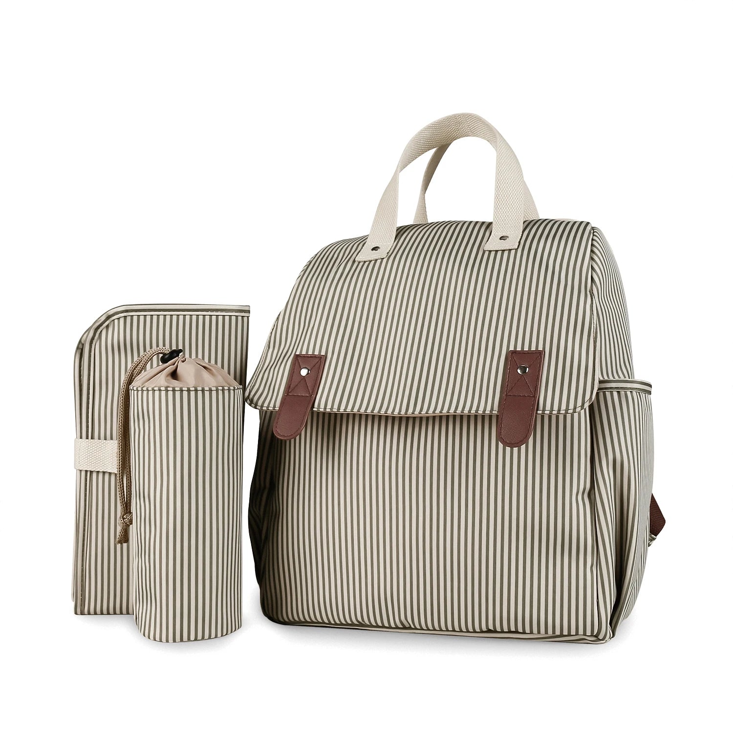 sac à dos à langer à rayure sur fond blanc